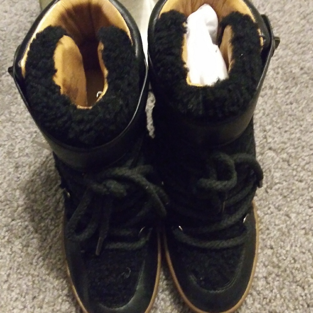 Authentic Coach Black Boots with Shearling Size 7